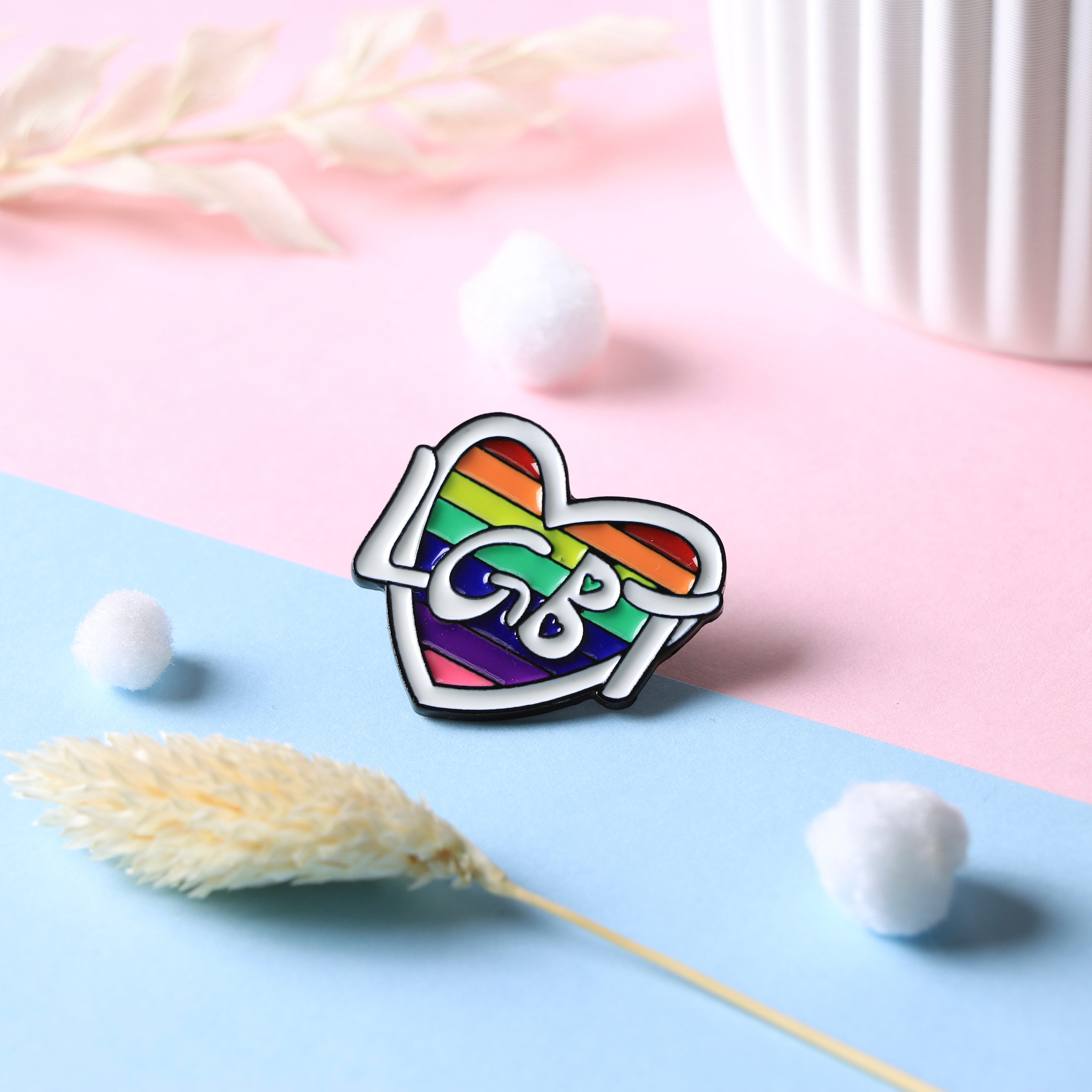 LGBT Herz Pin